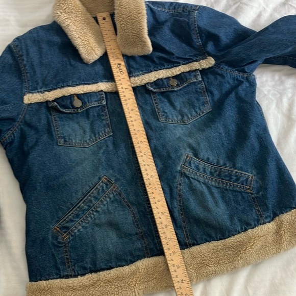 Reitmans sherling (faux) Denim Jacket with Cream Lining size large women’s - Picture 9 of 16